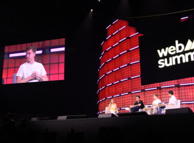 Kaarel Kotkas participa de painel no Web Summit Rio 2025 / Foto: Gabriela Santana / Divulgação