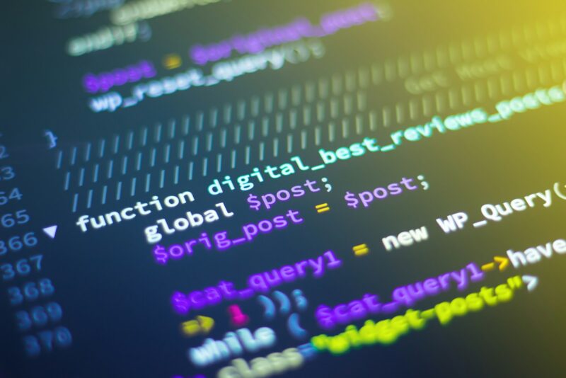 Unicred e Zallpy anunciam inscrições para programa voltado à formação de novos profissionais em TI / Foto: Shahadat Rahman / Unsplash