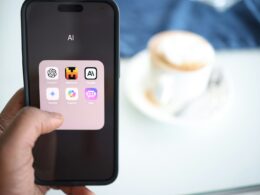 Buscas online por prompts de IA crescem 65% no último ano; ranking traz os comandos mais pesquisados pelos internautas / Foto: Solen Feyissa / Unsplash