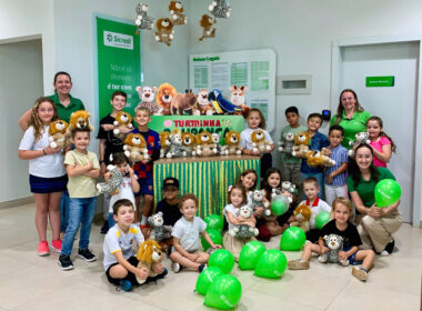 Sicredi Vanguarda PR/SP/RJ realizou 168 ações com a campanha Turminha da Poupança, impactando mais de 6,5 mil crianças e adolescentes em três estados Créditos: Divulgação/Sicredi