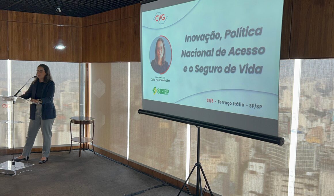 Julia Normande Lins, Diretora da Susep / Foto: Universo do Seguro