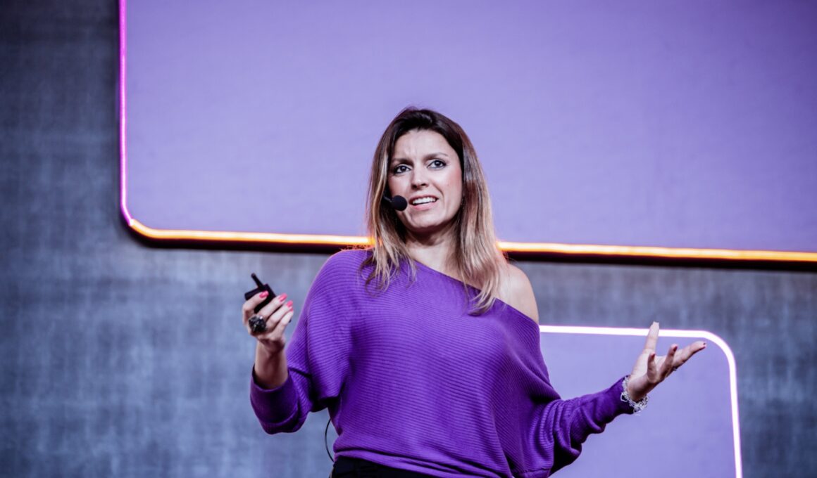 Thais Medina, diretora da Business Factory, é a nova embaixadora da Linkka Seguro Divulgação/Thais Medina