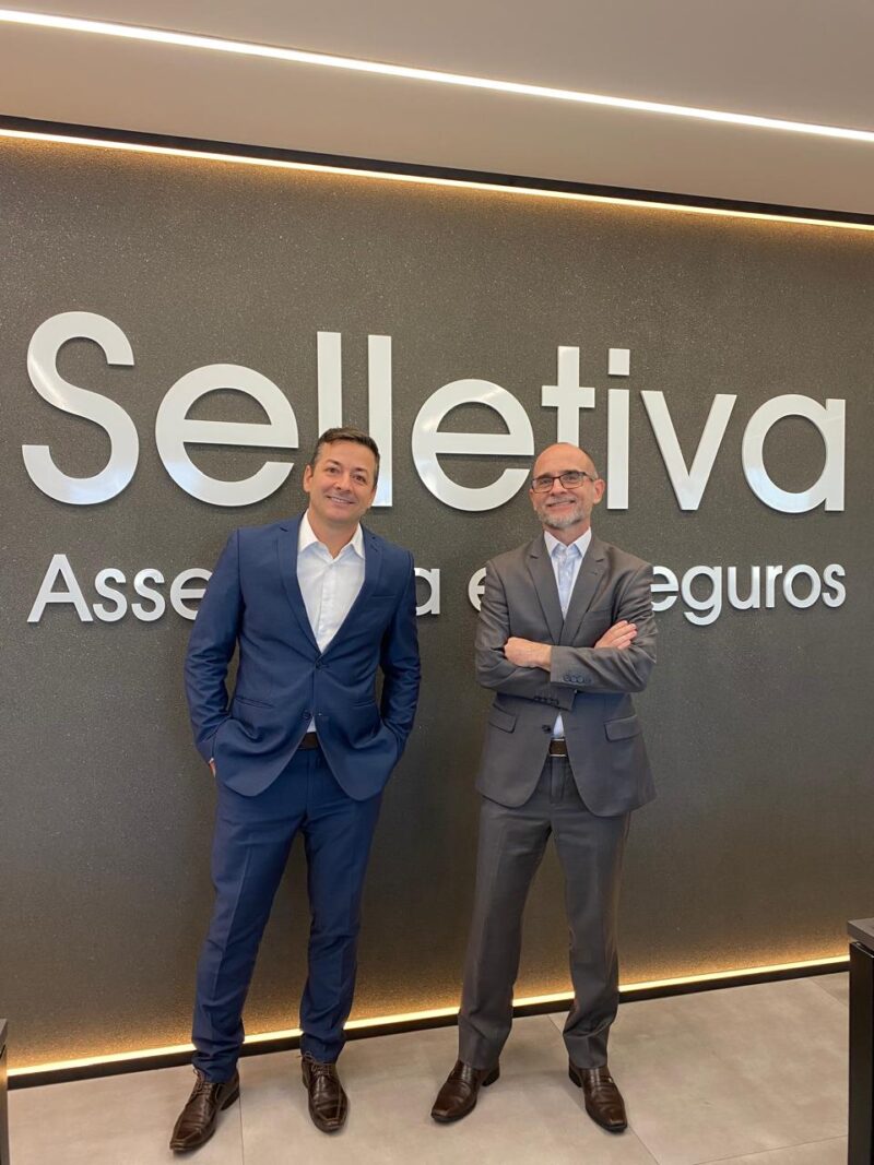 Carlos Eduardo Ribeiro - Duda, fundador e CEO da Selletiva e o diretor executivo Maurício Ramos / Foto: Divulgação