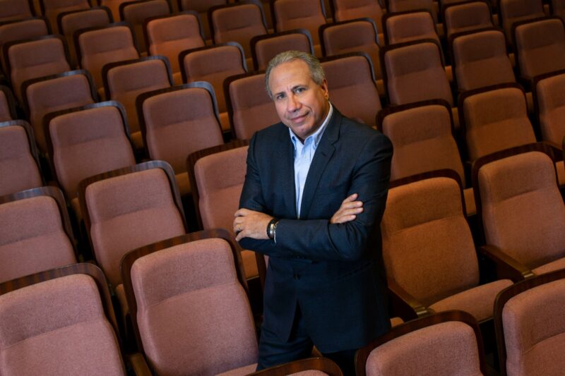 Dr. Roberto Seme Cury, presidente da SINOG