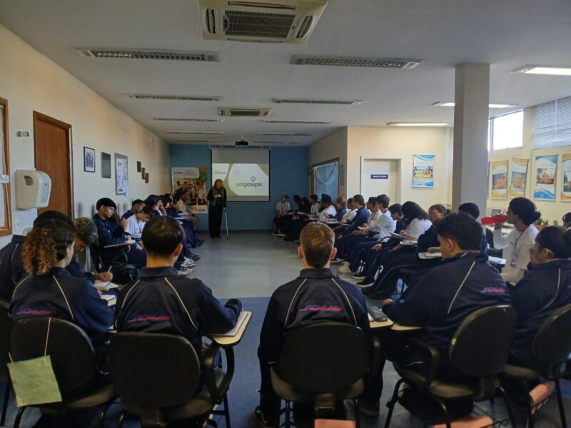 Unicred reforça protagonismo na educação financeira com mais de 10 mil pessoas impactadas / Foto: Divulgação