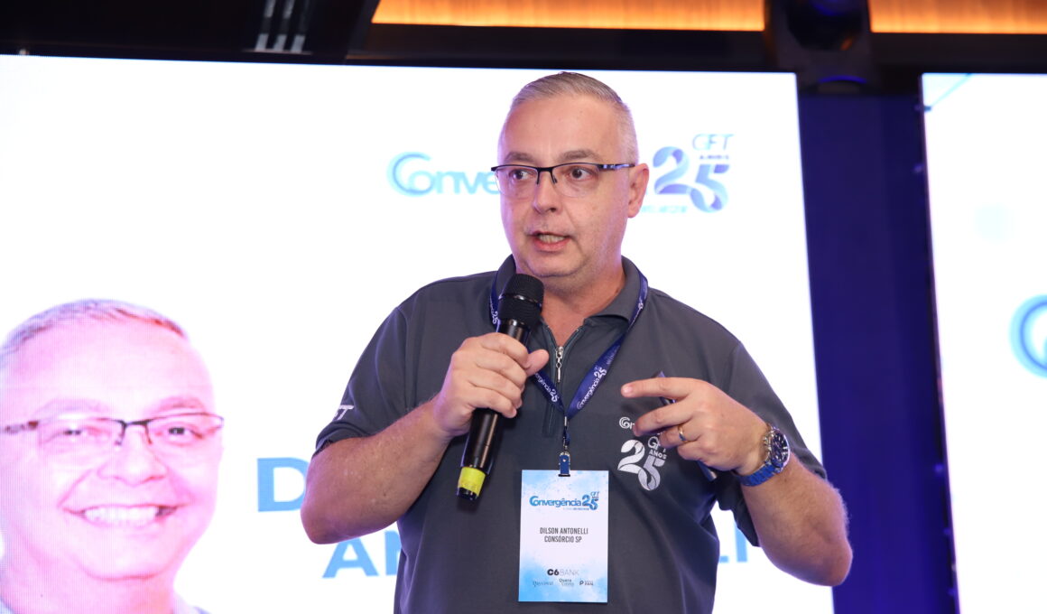 O superintendente da GFT Consórcio, Dilson Antonelli, conduz apresentação destacando os diferenciais e as soluções oferecidas pelo consórcio. O superintendente da GFT Consórcio, Dilson Antonelli, conduz apresentação destacando os diferenciais e as soluções oferecidas pelo consórcio. Divulgação/GFT