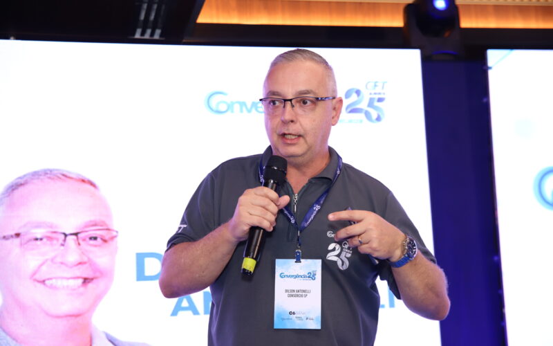 O superintendente da GFT Consórcio, Dilson Antonelli, conduz apresentação destacando os diferenciais e as soluções oferecidas pelo consórcio. O superintendente da GFT Consórcio, Dilson Antonelli, conduz apresentação destacando os diferenciais e as soluções oferecidas pelo consórcio. Divulgação/GFT