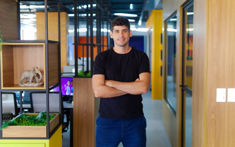 Ronaldo Tenório, CEO e cofundador da Hand Talk. Crédito da imagem DIVULGAÇÃO