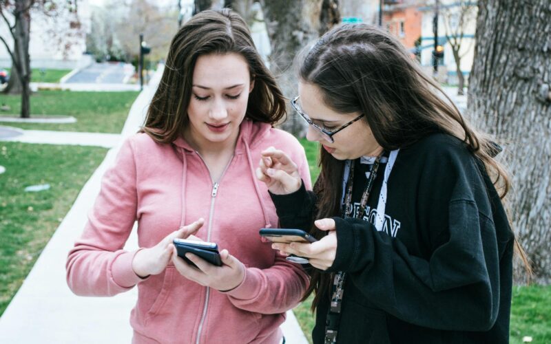 Como manter seu smartphone e computador seguros contra ameaças digitais / Foto: Brett Sayles / Pexels