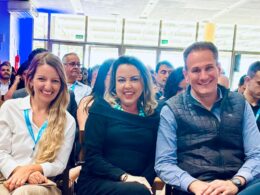 Patrícia Chacon (Porto), Rosane Mota (RM7 Seguros) e Emerson Valentim (Porto) / Foto: Divulgação