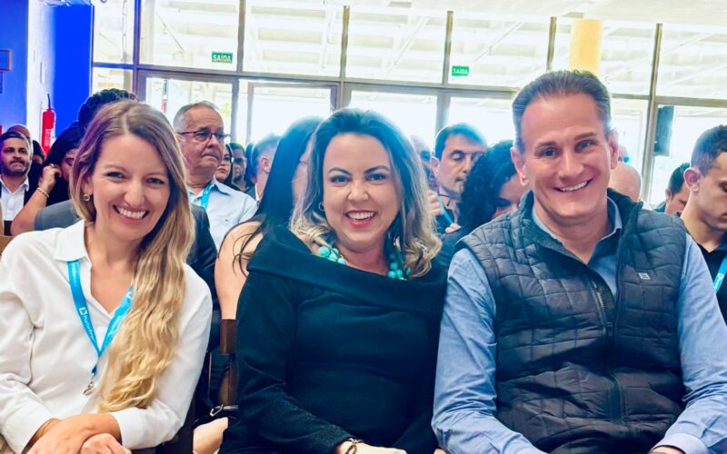Patrícia Chacon (Porto), Rosane Mota (RM7 Seguros) e Emerson Valentim (Porto) / Foto: Divulgação