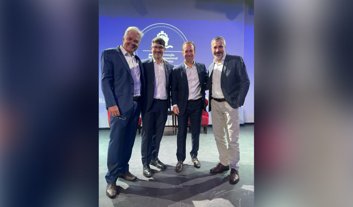 Esq.: Gabriel Rego, Travel (Europ Assistance); Ignacio Palacios, Sales/Revenue (MSC Cruzeiros); Adrian Ursilli, Diretor-geral Brasil (MSC); Rogério Guandalini, Comercial/Marketing/Produtos (Europ) / Foto: Divulgação