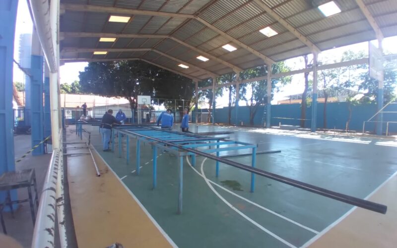 Seguradora entrega revitalização da quadra esportiva na Escola Municipal Edson Luis, em Belém (PA) / Foto: Divulgação