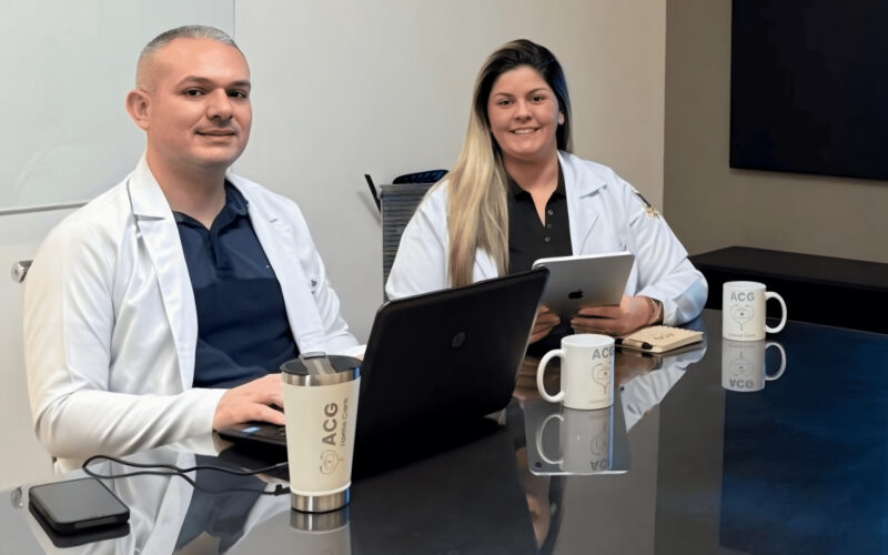 Olá, tudo bem? Publicamos no Universo do Seguro, segue o link: Atenciosamente, Redação Universo do Seguro. Foto Divulgação/ Casal de médicos Kassio Romulo Veras Leite e Debora Torquato Berto Veras Leite, responsáveis pela franquia ACG Home Care João Pessoa Paraíba