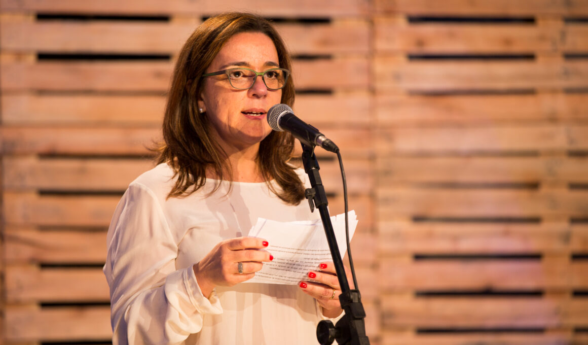 médica e pesquisadora Evangelina Araújo