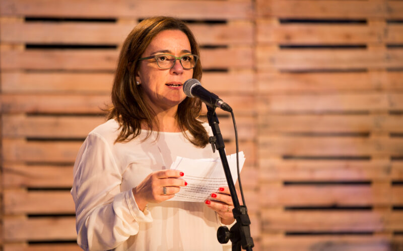 médica e pesquisadora Evangelina Araújo