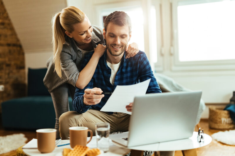 Unifesp oferece atendimento para quem enfrenta dificuldades com as finanças / Foto: Freepik
