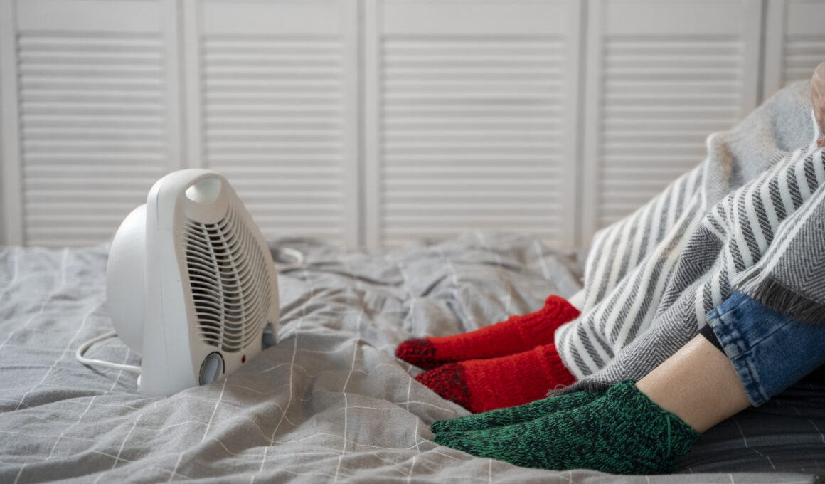 Com o frio intenso, buscas por aquecedores elétricos cresceram 645% durante o primeiro semestre, de acordo com estudo / Foto: Freepik