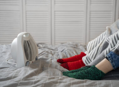 Com o frio intenso, buscas por aquecedores elétricos cresceram 645% durante o primeiro semestre, de acordo com estudo / Foto: Freepik
