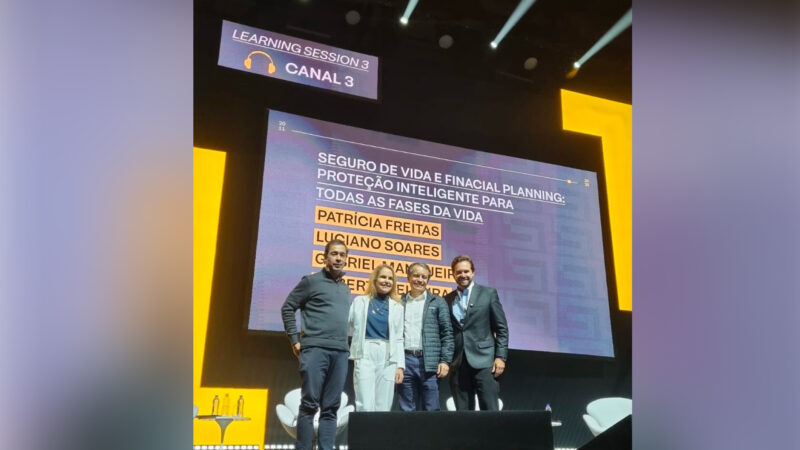 Divulgação Prudential. Da esquerda para a direita, Roberto Teixeira, Patrícia de Freitas, Luciano Soares e Gabriel Mangueira
