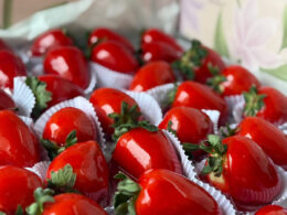 Morango do Amor: o doce queridinho do momento vira febre nas redes e ganha versões gourmetizadas / Foto: Divulgação