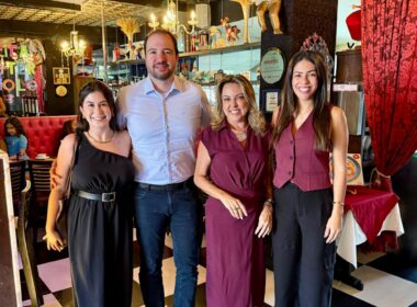 Diretores da Junto Seguros e a CEO da RM7 Seguros, Rosane Mota / Foto: Divulgação
