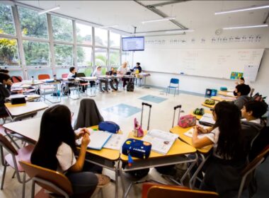 Divulgação: Alunos na Lourenço Castanho