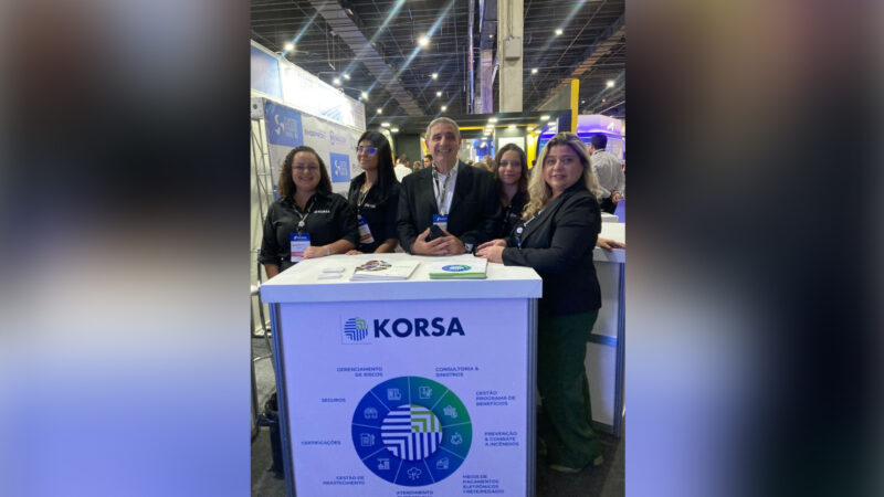 Equipe da Korsa durante a Navalshore 2025