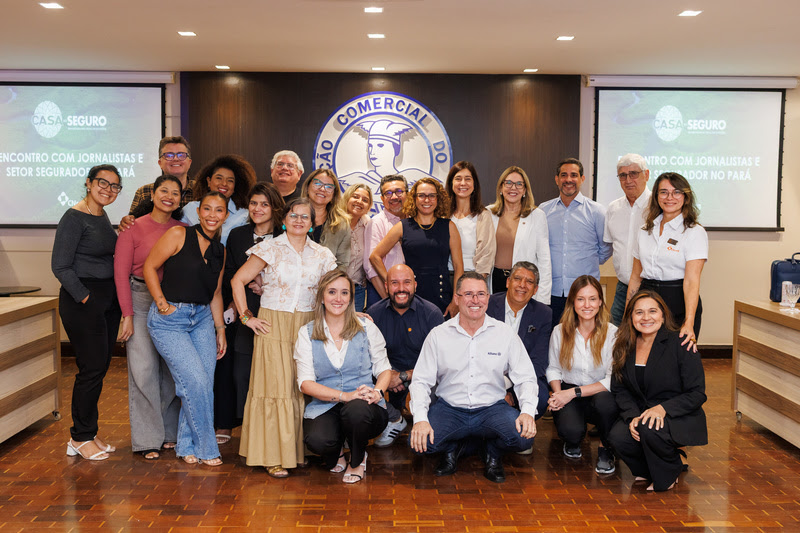 Representantes do setor segurador, da comunicação e da imprensa que atuam em Belém (PA) / Foto: Divulgação