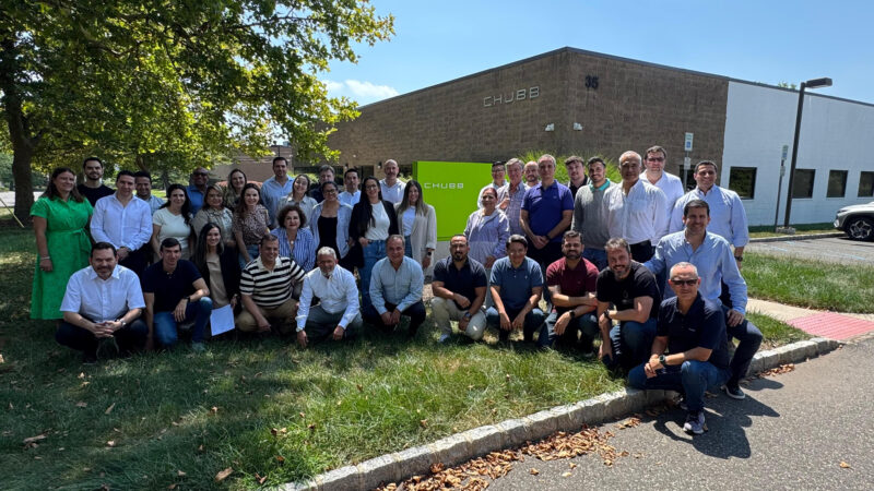 Grupo que viajou para o Centro de Risco de Engenharia da Chubb Seguros em Nova Jersey, Estados Unidos / Foto: Chubb / Divulgação