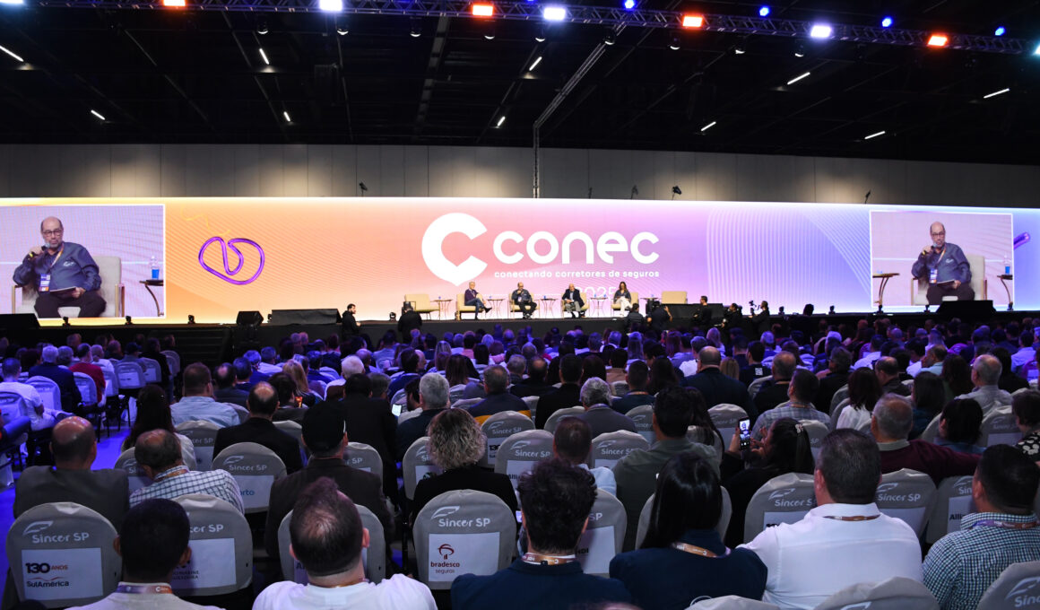 Foto: Talk Show – Transição Segura para o Futuro da Corretagem de Seguros (Conec 2025).