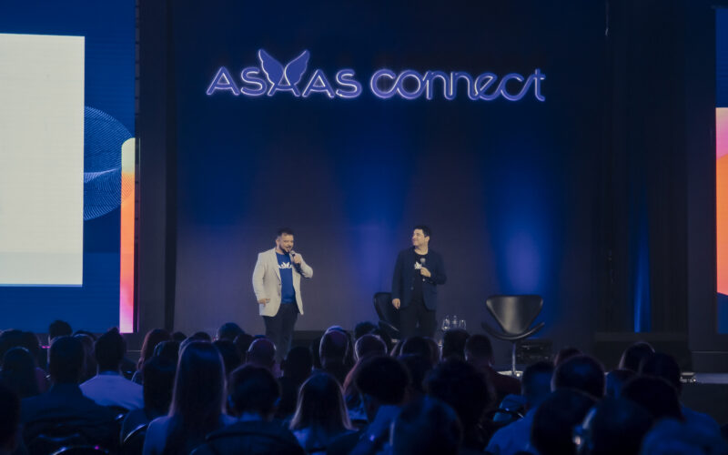 O Asaas Connect é o evento proprietário do Asaas, plataforma de gestão financeira para PMEs. Realizado desde 2023, reúne executivos C-level e grandes nomes do mercado de negócios e inovação / Foto: Divulgação