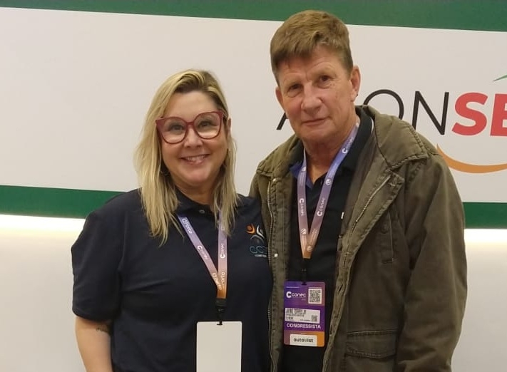 Dayse Magesti, diretora administrativa do CCS-RJ e Jayme Torres, diretor da Aecor-RJ / Foto: Divulgação