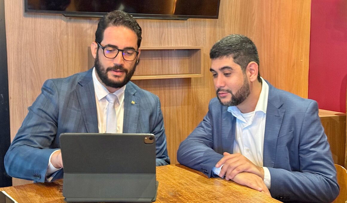 Foto: José Amaro Jr. Especialista em Seguros, Gustavo Queiroga