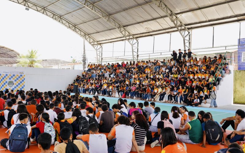 Escola de Fortaleza celebra entrega de quadra esportiva revitalizada com patrocínio da HDI Seguros / Foto: Divulgação