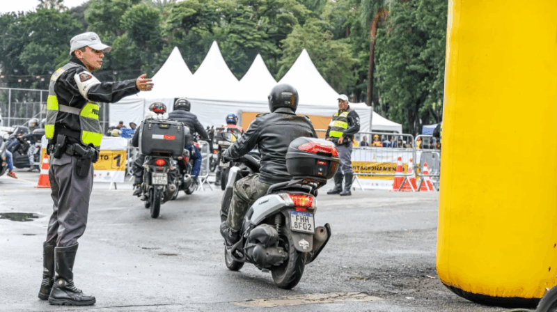 No pit stop, motociclistas são chamados a fazer uma pausa e um mergulho na consciência / Foto: Detran-SP / Divulgação