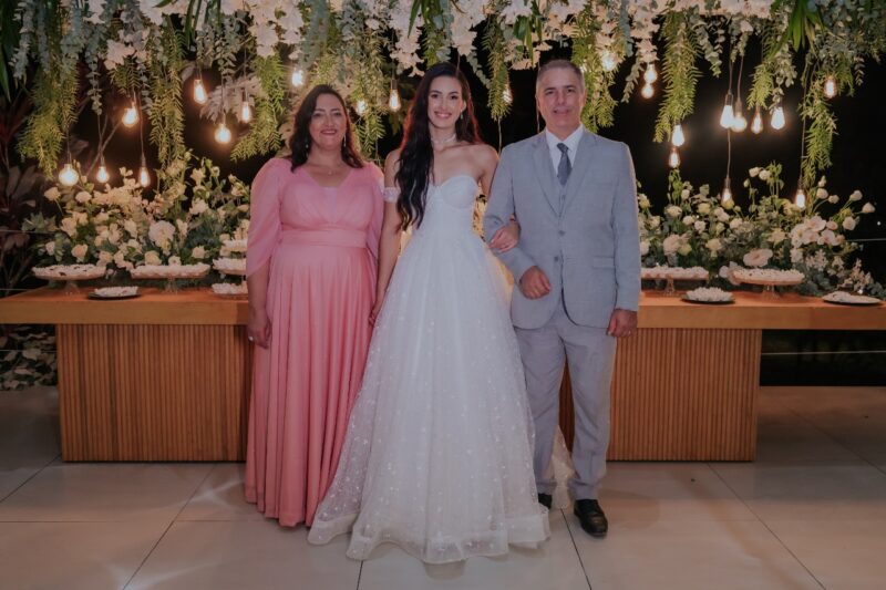 Graças ao transplante, Daniela pôde estar presente no casamento da filha Crédito: divulgação