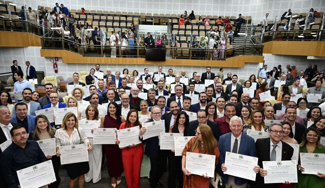Corretores de Seguros recebem Diploma de Honra ao Mérito na Câmara Municipal de Goiânia / Foto: Sincor-GO / Divulgação