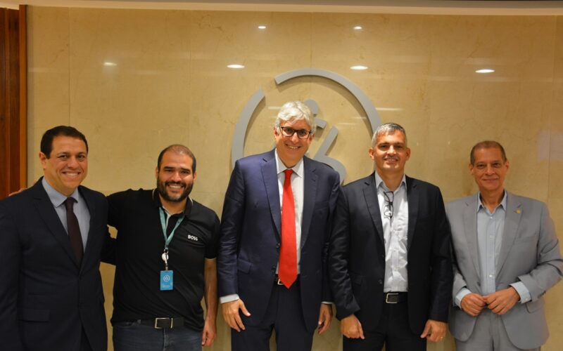 Marcelo Rocha, Lucas Vergilio, Airton de Almeida Filho, César Neves e Armando Vergilio / Foto: João Vitor Silva / ENS / Divulgação