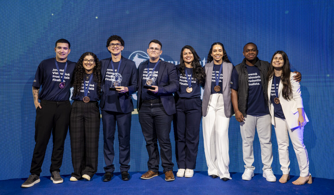 Divulgação Prudential Finalistas da última edição do Prêmio Jovens Visionários|Divulgação Prudential