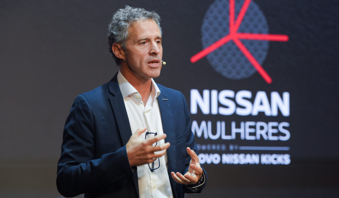 O presidente da Nissan do Brasil Gonzalo Ibarzábal durante o Nissan Mulheres 2025 Murilo Góes/Divulgação