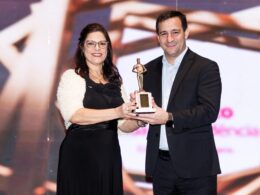 Sonia Marra, presidente do CVG-RJ e Bernardo Castello, diretor-presidente da Bradesco Vida e Previdência