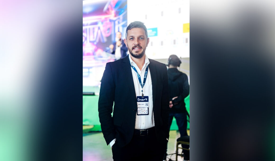 Gabriel Nery, Superintendente de Experiência Digital, Inovação é Inteligência Artificial