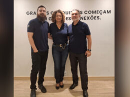 Da esquerda para a direita: Gustavo Gripa Corrêa, novo gerente comercial da Senra Associados; Celeste Senra e Antônio Carlos Senra, sócios da Senra Associados / Foto: Divulgação