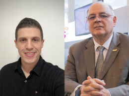 Victor Garcia, Regional Sales Director da SIMCom South America e Oswaldo Conti-Bosso, Presidente da BWS IoT