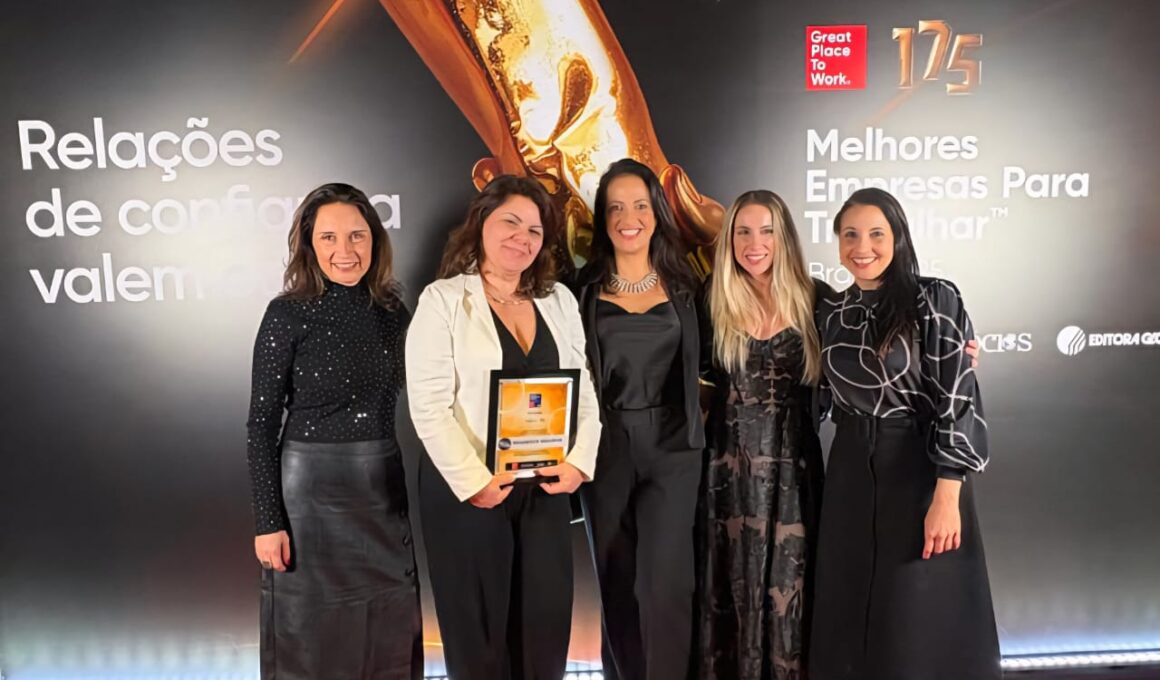 Andrea Carrasco, Gabriela Fagundes, Maria Izabel Generoso Pedrosa, Jéssica de Andrade Cominato e Bruna Iris / Foto: Divulgação