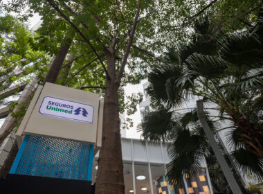 Fachada de Seguros Unimed / Foto: Nilton Fukuda