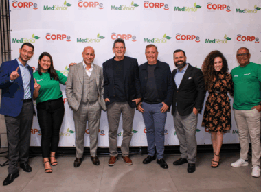 CORPe e MedSênior no evento em Curitiba / Foto: Divulgação