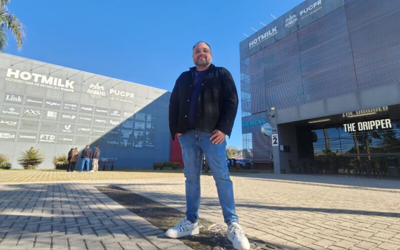 Marcelo Moura, Diretor da HOTMILK - Divulgação/HOTMILK Startups da HOTMILK PUCPR projetam faturar R$ 769 milhões em 2025/ Divulgação