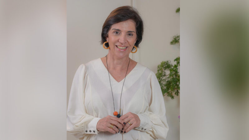 "Quando uma empresa acolhe com respeito, a pessoa sente que pode existir de novo, sem precisar esconder sua dor para continuar sendo produtiva", diz Bia Tartuce, consultora de RH